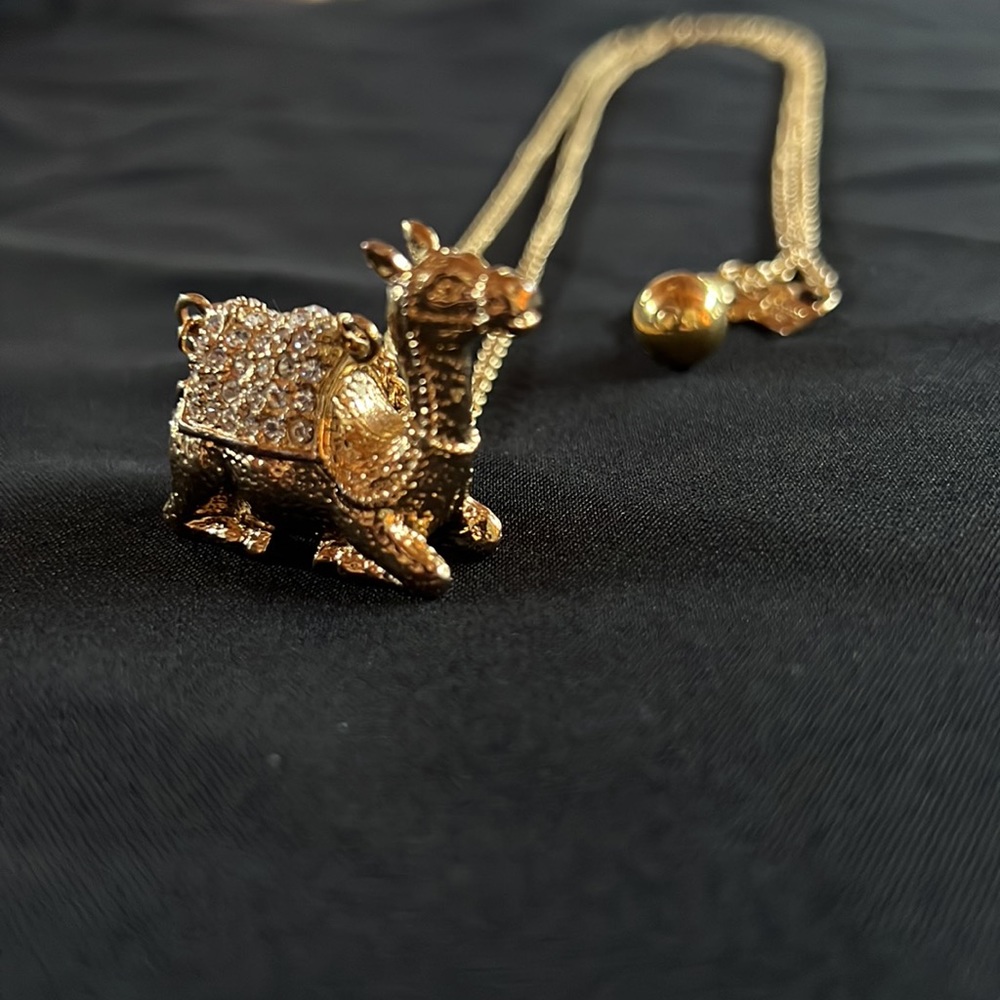 Kate Spade Camel Necklace